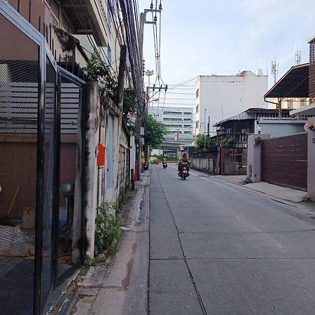 Oyo 75416 Rama3 Sunrise Hostel Bangkok Exterior photo