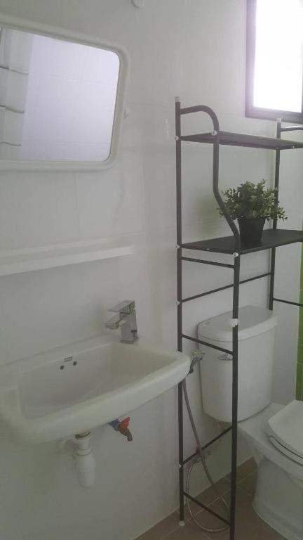 Oyo 75416 Rama3 Sunrise Hostel Bangkok Exterior photo